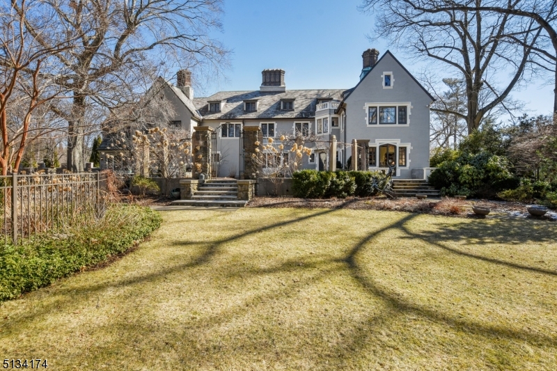 Estate Section - Residential
