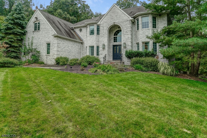 Spectacular 5 bedroom, 5.1 bath Colonial situated on a quiet cul-de-sac in one of Montville premier neighborhoods. Conveniently located near all major commuter routes. Extensive updates throughout the home include new kitchen & all new bathrooms. Highlights include full finished walk-out basement with full bathroom and media room, high end kitchen with butcher block island and stainless steel appliances, 3 car garage with 50 amp car charger, massive laundry room,huge, spa-like master bathroom. This home is truly turn-key! This property screams pride of ownership! Nothing to do except move in! Motivated Seller!!!
