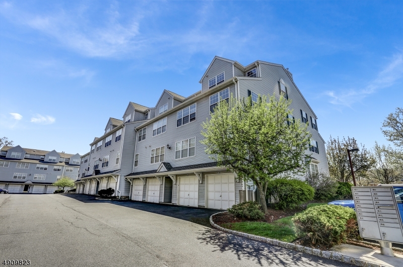 EDEN LANE - Residential