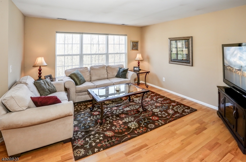 EDEN LANE - Residential