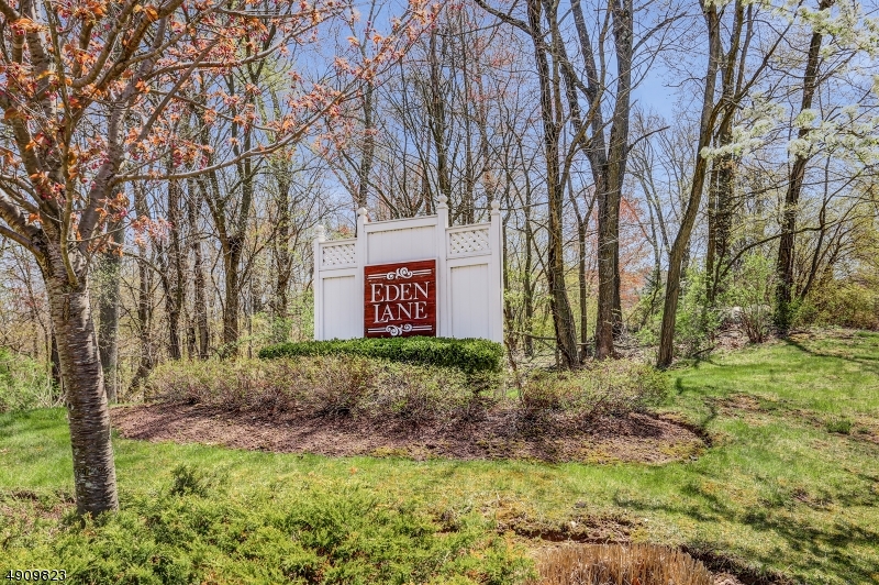 EDEN LANE - Residential