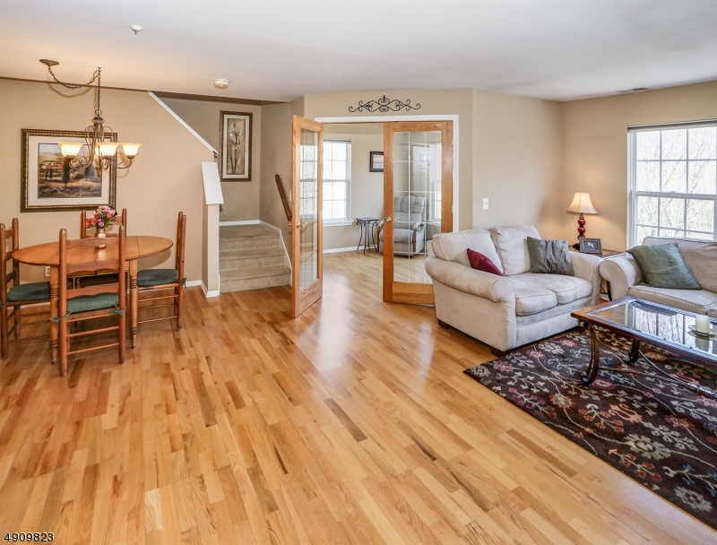 EDEN LANE - Residential