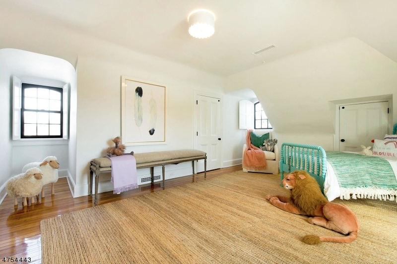 UPPER MONTCLAIR VILLAGE - Residential