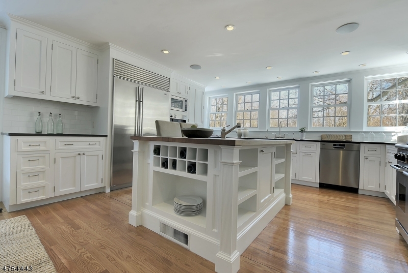 UPPER MONTCLAIR VILLAGE - Residential