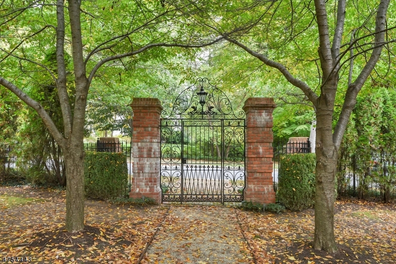 UPPER MONTCLAIR VILLAGE - Residential