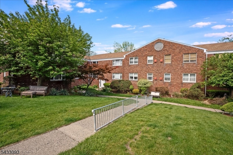 Clareview Condominiums - Residential Lease