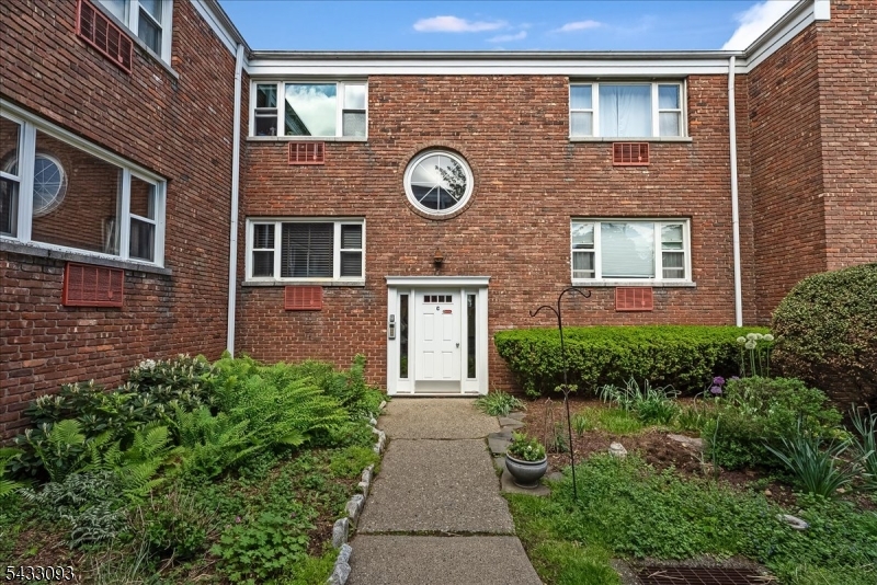 Clareview Condominiums - Residential Lease