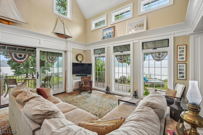 Lk. Hopatcong - Raccoon Isl - Residential