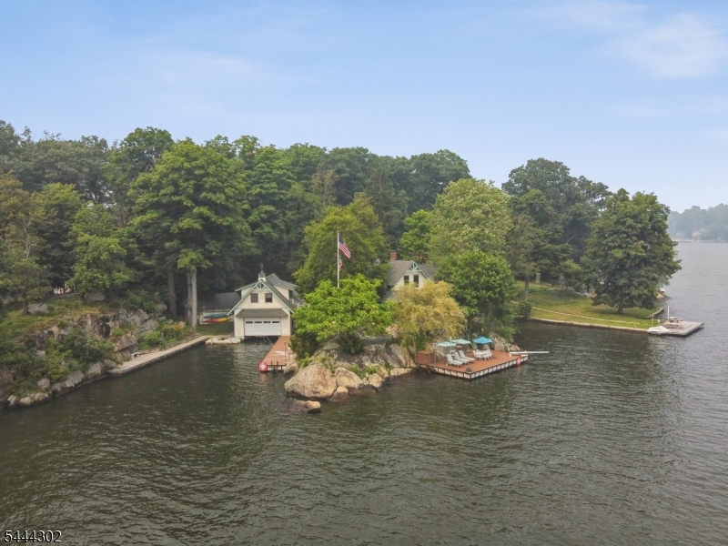 Lk. Hopatcong - Raccoon Isl - Residential