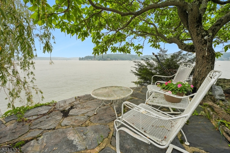 Lk. Hopatcong - Raccoon Isl - Residential