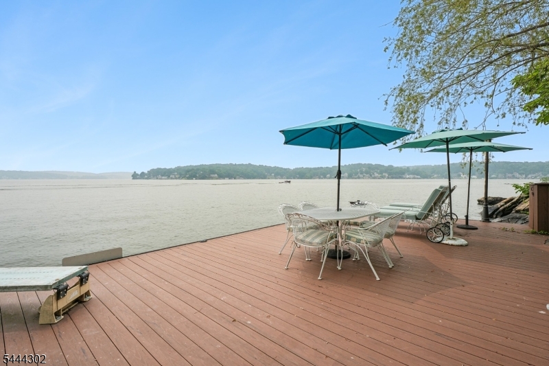 Lk. Hopatcong - Raccoon Isl - Residential