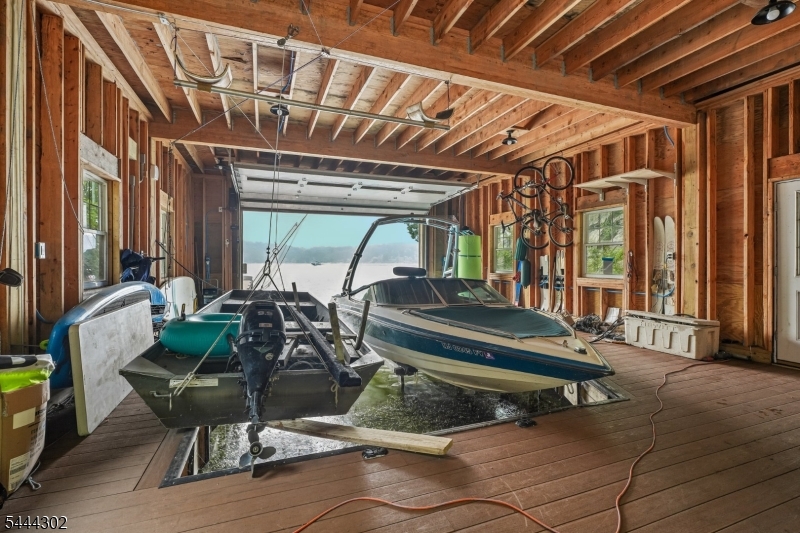 Lk. Hopatcong - Raccoon Isl - Residential