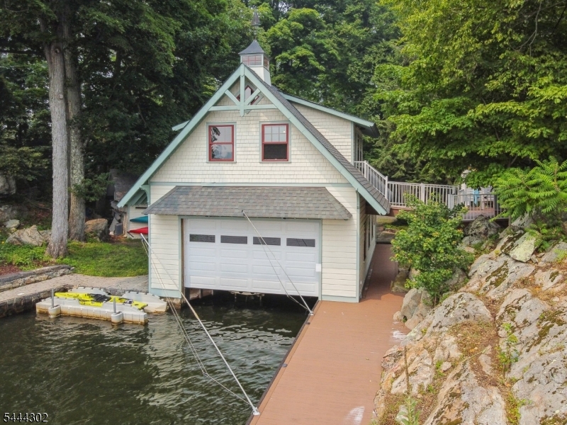 Lk. Hopatcong - Raccoon Isl - Residential