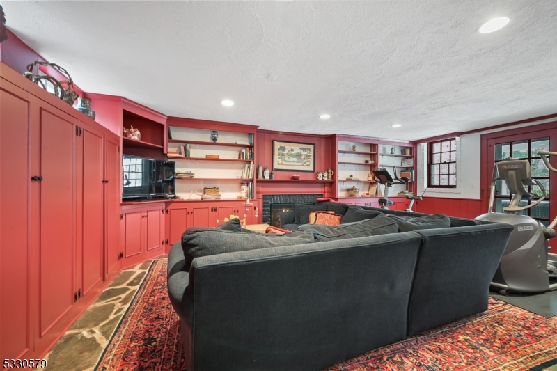 Old Short Hills - Residential