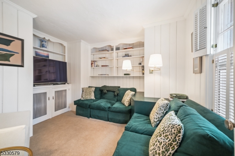 Old Short Hills - Residential