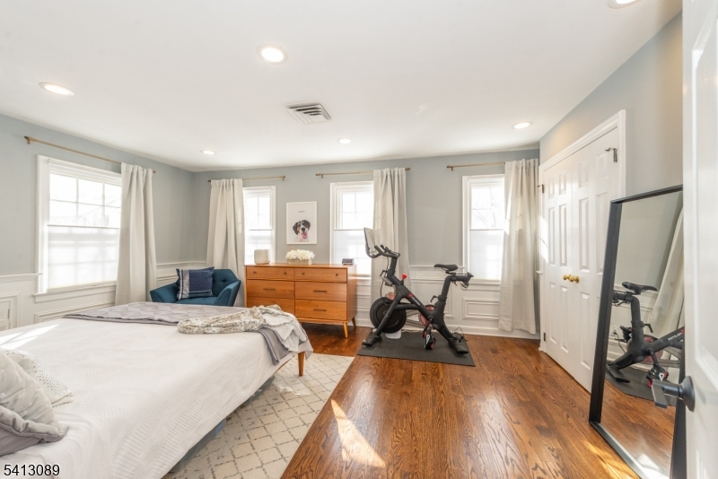 Murray Hill Square - Residential