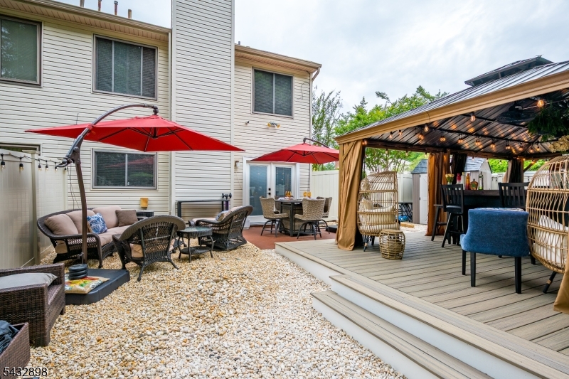 Old Bridge Commons - Residential