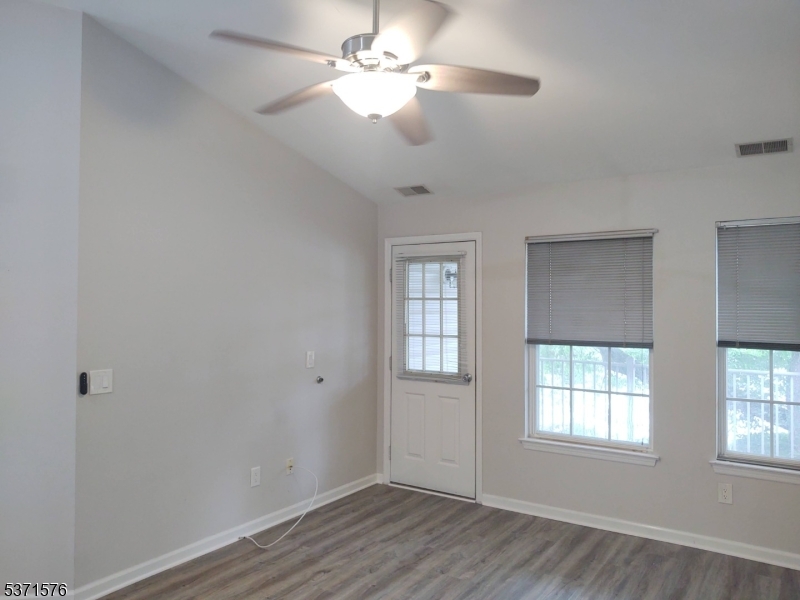 The Glens - Residential Lease