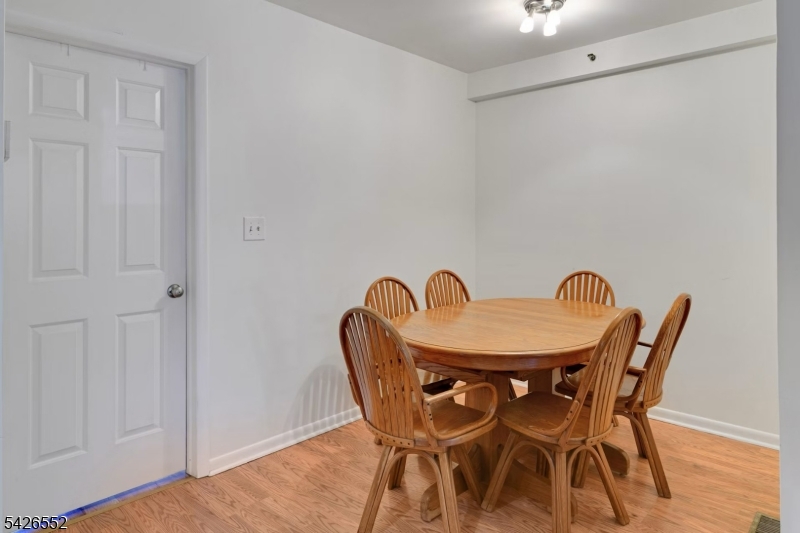 Oak Street Commons - Residential