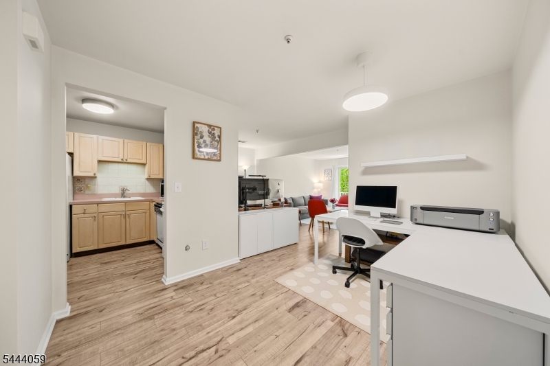 Madison Village Condo ass - Residential