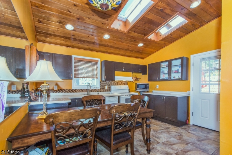 Rock Ridge - Residential Lease