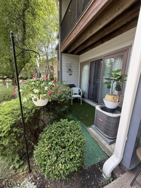 Great Location for Minimal Stairs to Entry, Many Major and Minor Updates in this 2 BR 2 BA First Floor Condo, Oak Hardwood Floors in LR and DR. Updates in the past 3 years include: Kitchen Flooring, Stove, Kitchen Sink, Faucet, Dishwasher, HWH and AC. Terrific Rental Opportunity. Close to Rts 287 and 78. Schools, Parks, Shopping.