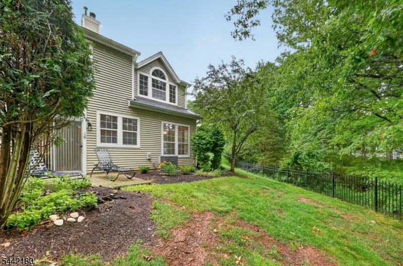 Wood Duck Pond - Residential
