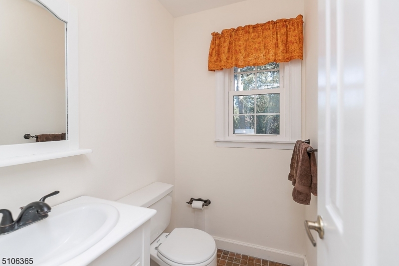 BIRCH RUN - Residential