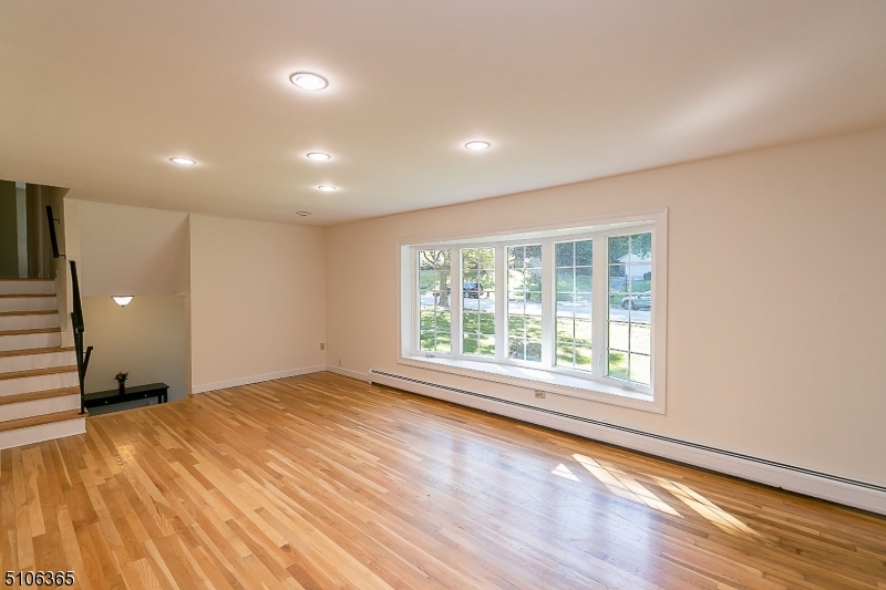 BIRCH RUN - Residential