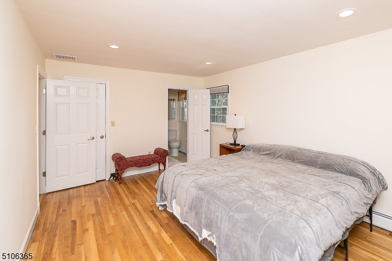 BIRCH RUN - Residential