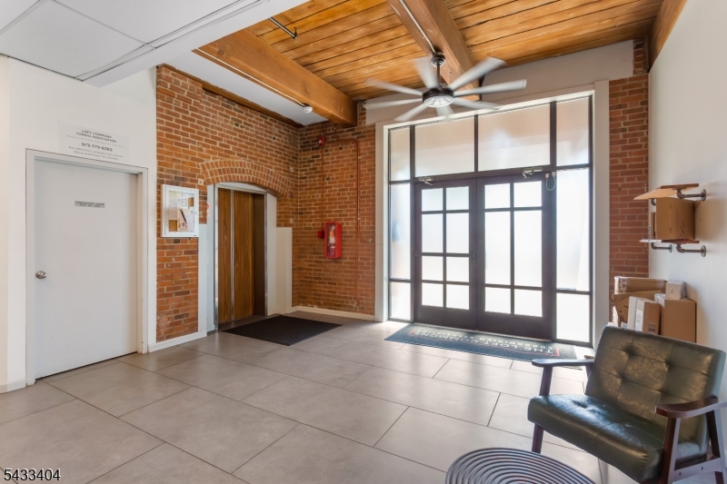 Loft  Commons - Residential