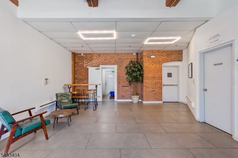 Loft  Commons - Residential