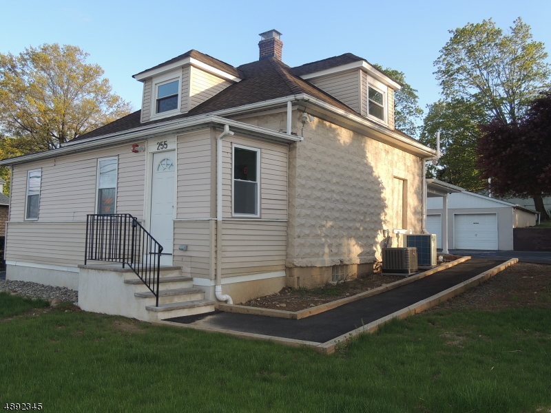 Totally renovated studio is waiting for you!!  2nd floor unit with separate entrance, newer kitchen with dishwasher and newer bath, one car detached garage. Washer and dryer being installed in the unit!! Come and see!! No pets.