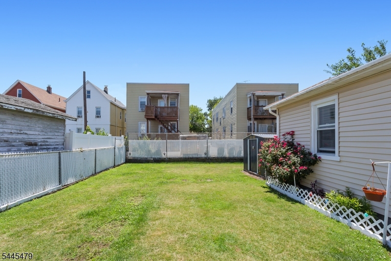 Lakeview - Residential