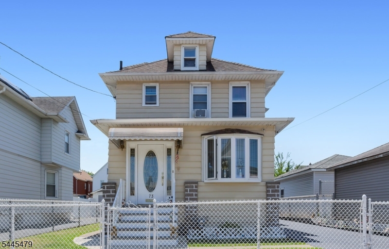 Lakeview - Residential