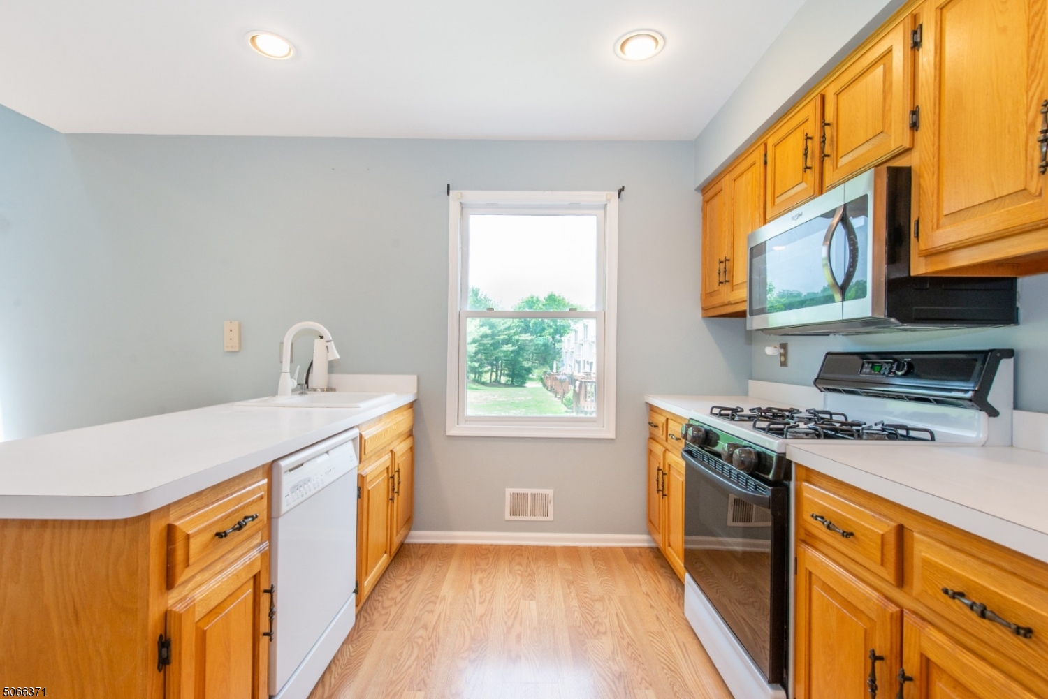 Oak Hill at Independence - Residential