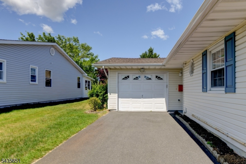 GREENBRIAR 1 - Residential