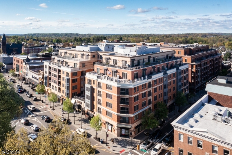 40 Park Place - Residential