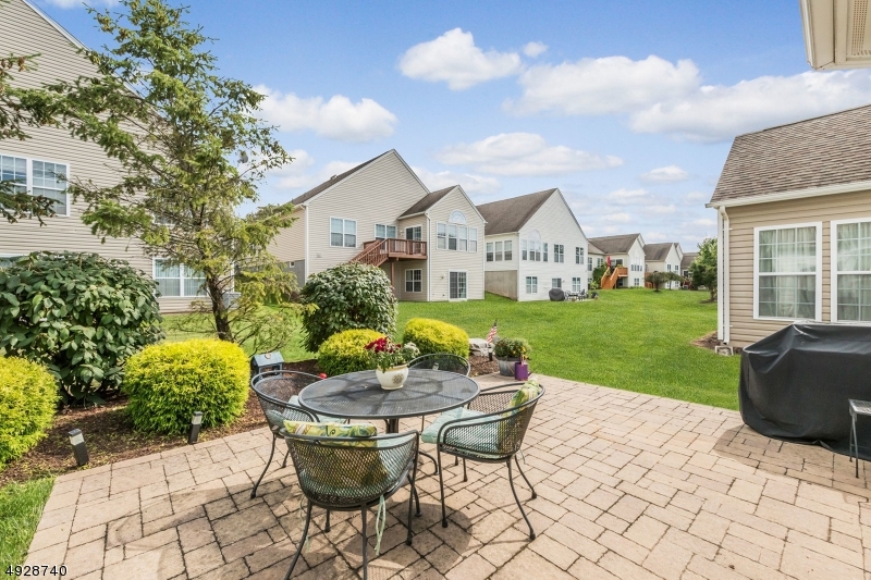 SOMERSET RUN - Residential