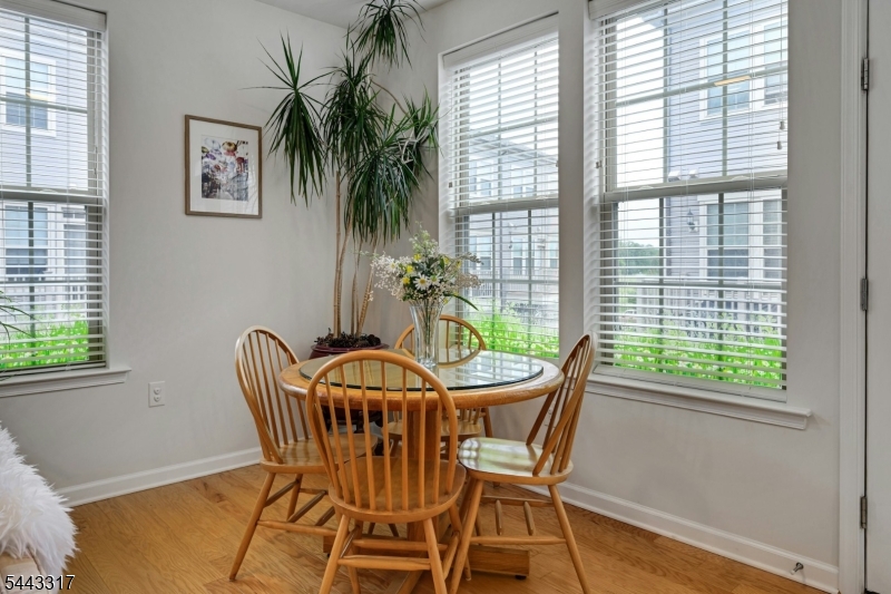 Somerville Station - Residential