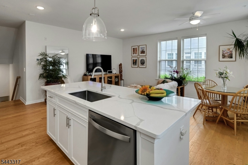 Somerville Station - Residential