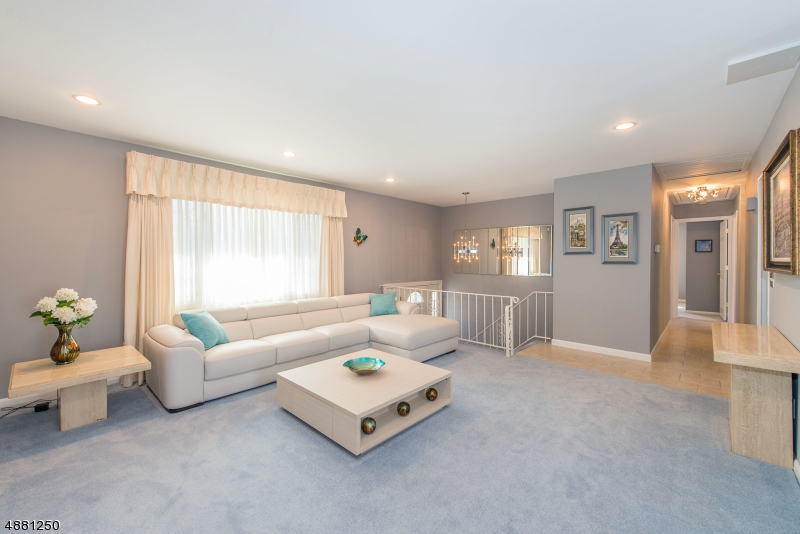 Forest Lakes - Residential