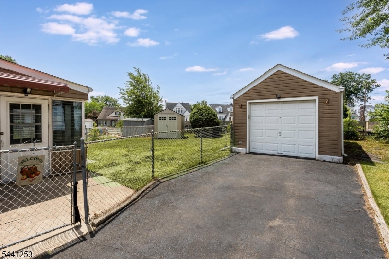 Sunnyside - Residential