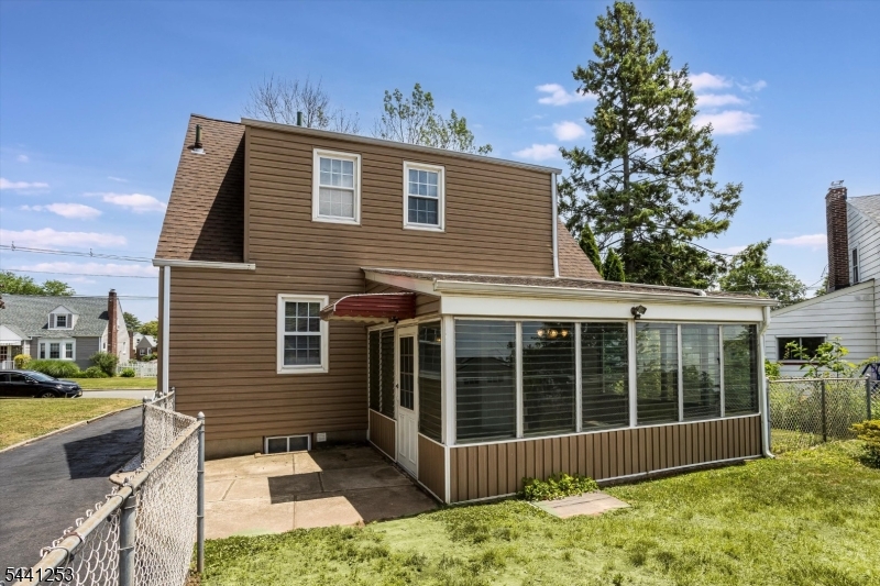 Sunnyside - Residential