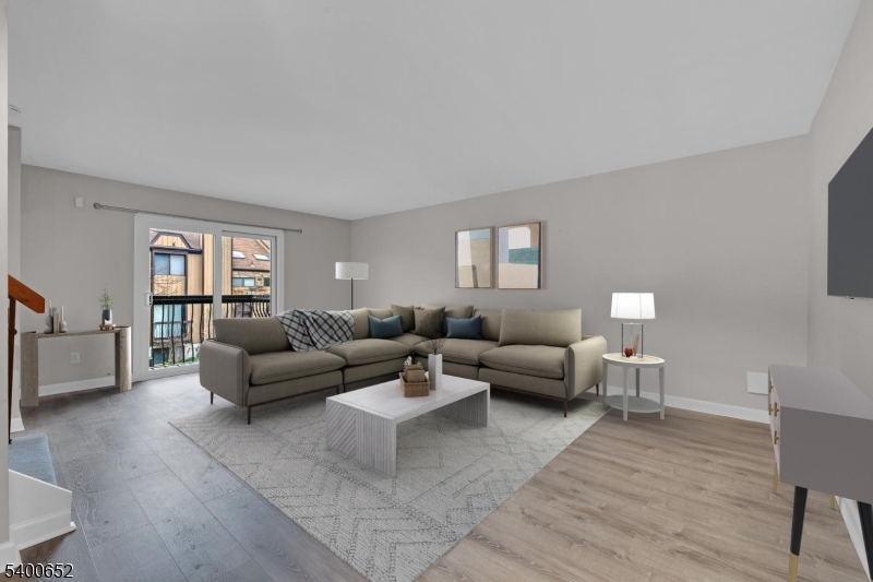 Hastings Square - Residential