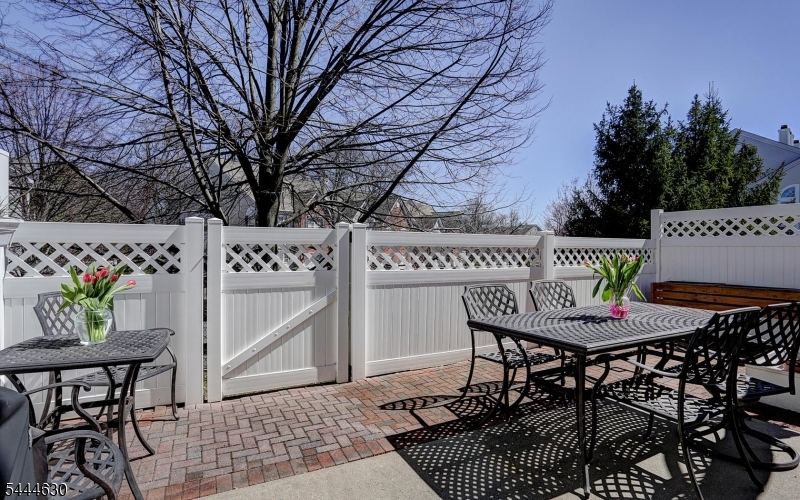 Hamilton Woods - Residential Lease