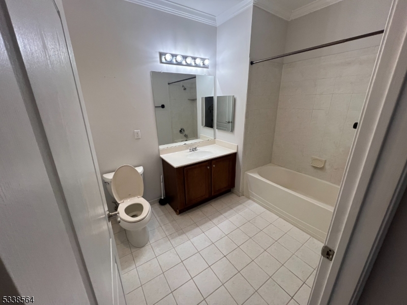 The Grande - Residential Lease