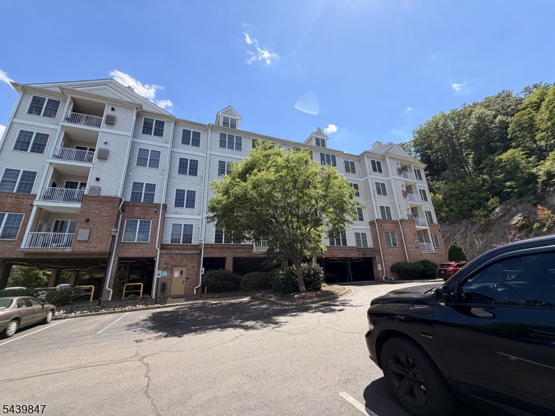 The Grande - Residential Lease