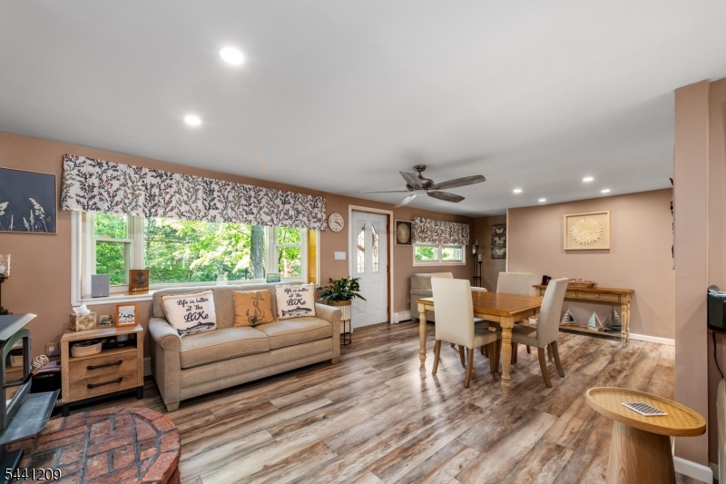 Upper Greenwood Lake - Residential