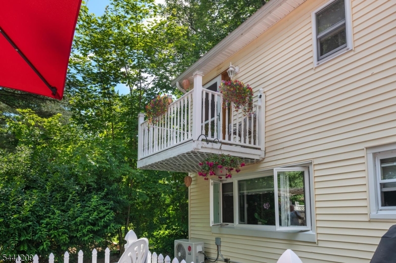 Upper Greenwood Lake - Residential